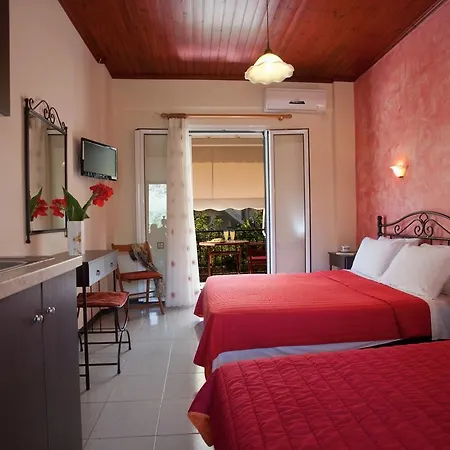 Natasa Apartamento Mikros Gialos