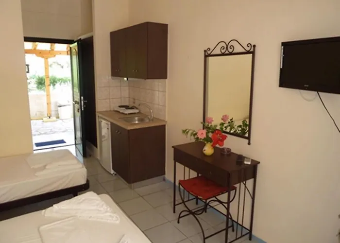 Natasa * Микрос-Гиалос